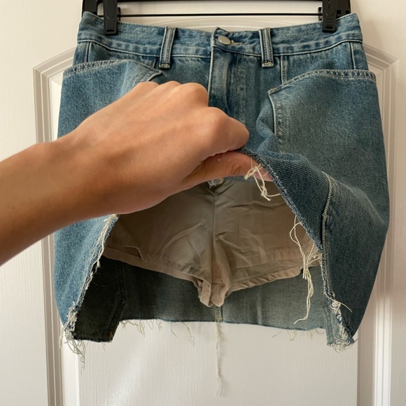 Ancosti | Frayed Hem Denim Mini Skirt - Picture 6 of 8